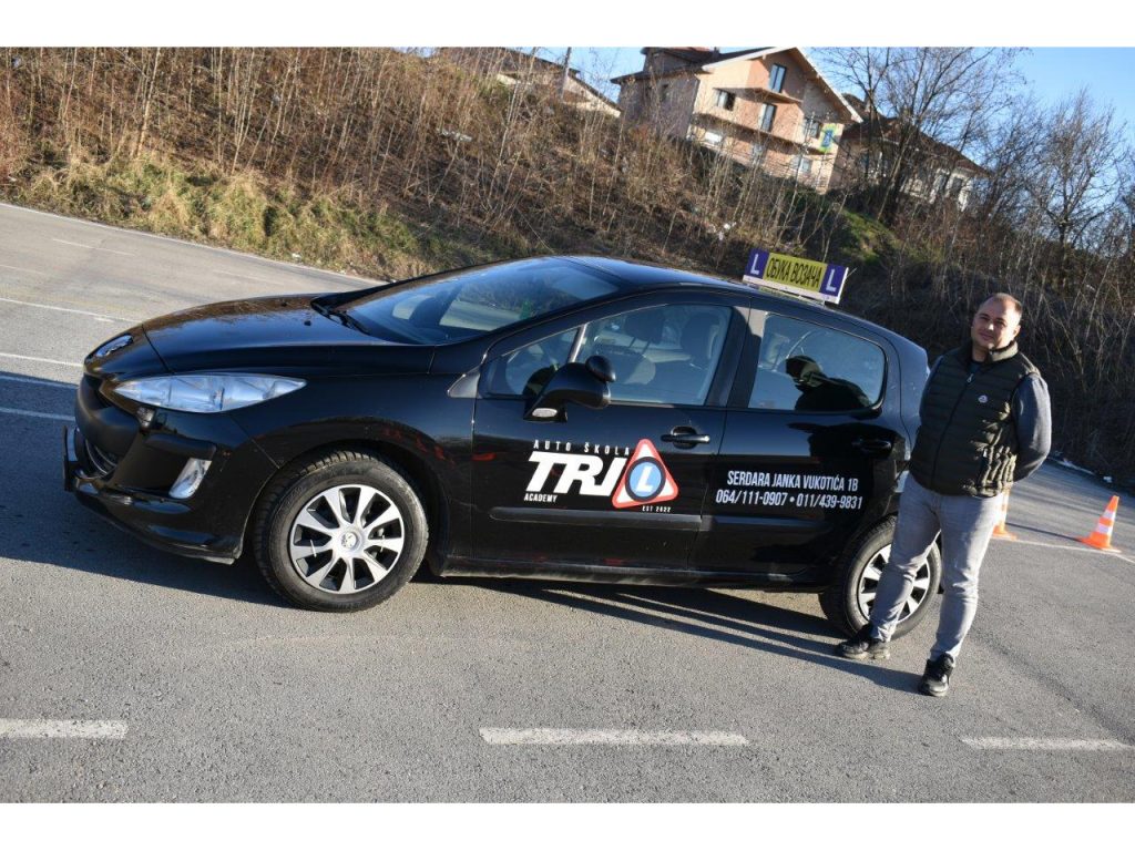auto skola trio academy rakovica petlovo brdo pezo